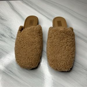 Ugg Janaya cozy mule